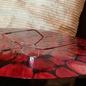 Tuscany Prescription Glasses Rimless in red wire. 03-19-140.
